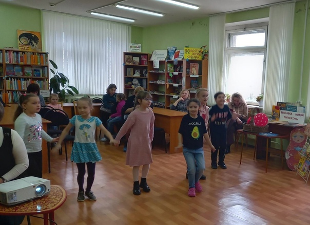 Поэтический час