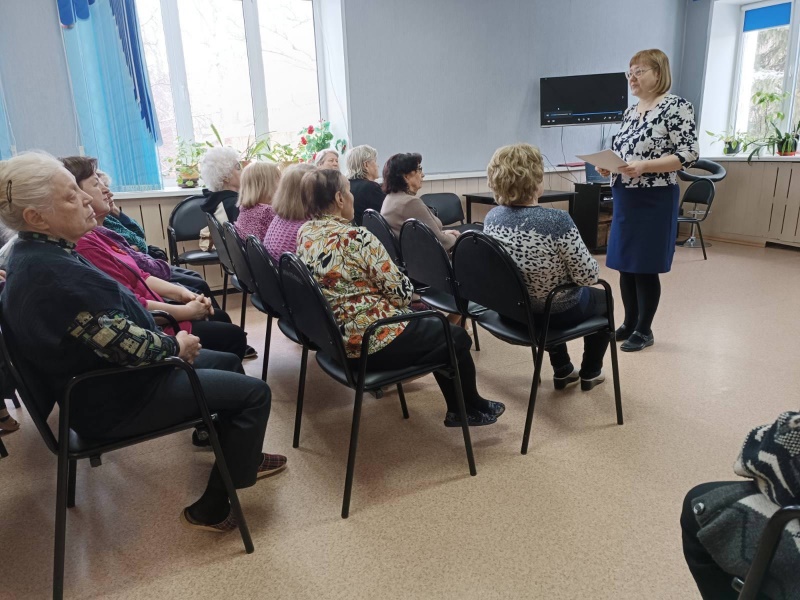 Скоро весна! И это чувствуется по погоде, несмотря на идущий снег, и по настроению .